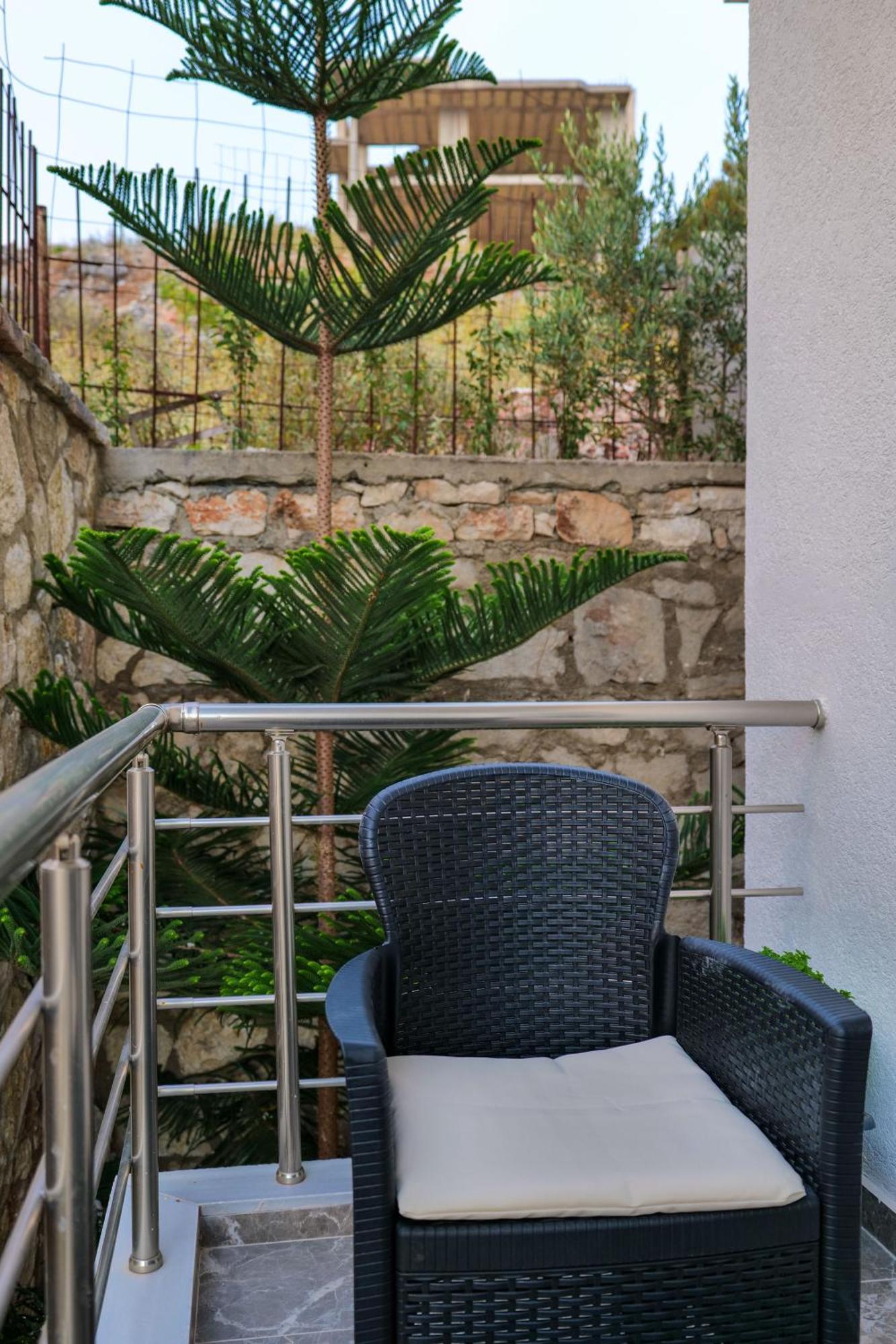 Vila Amare Sarande Ngoại thất bức ảnh