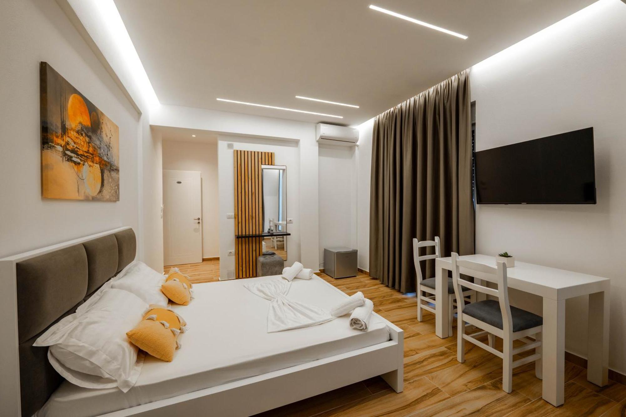 Vila Amare Sarande Ngoại thất bức ảnh