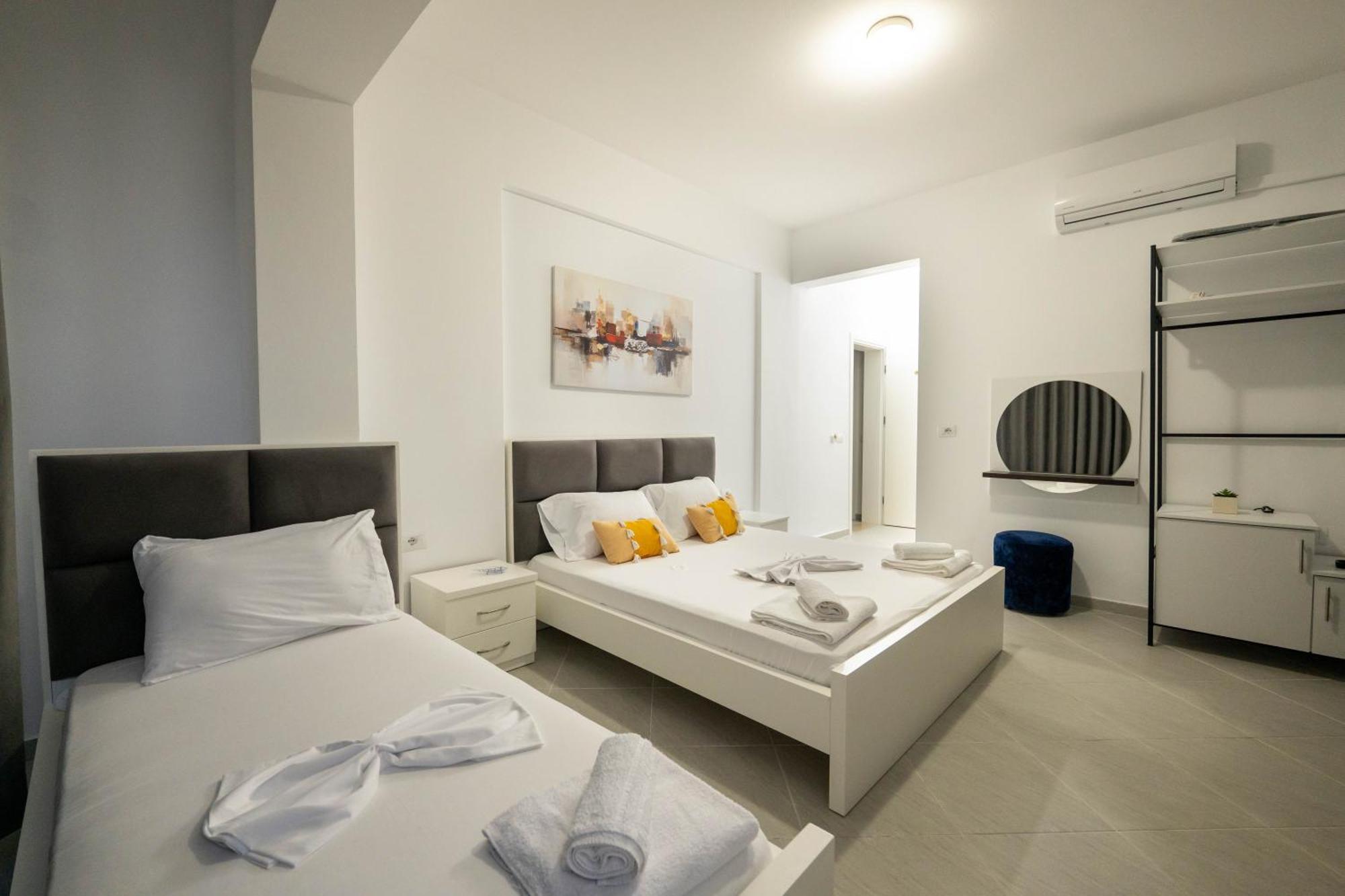 Vila Amare Sarande Ngoại thất bức ảnh
