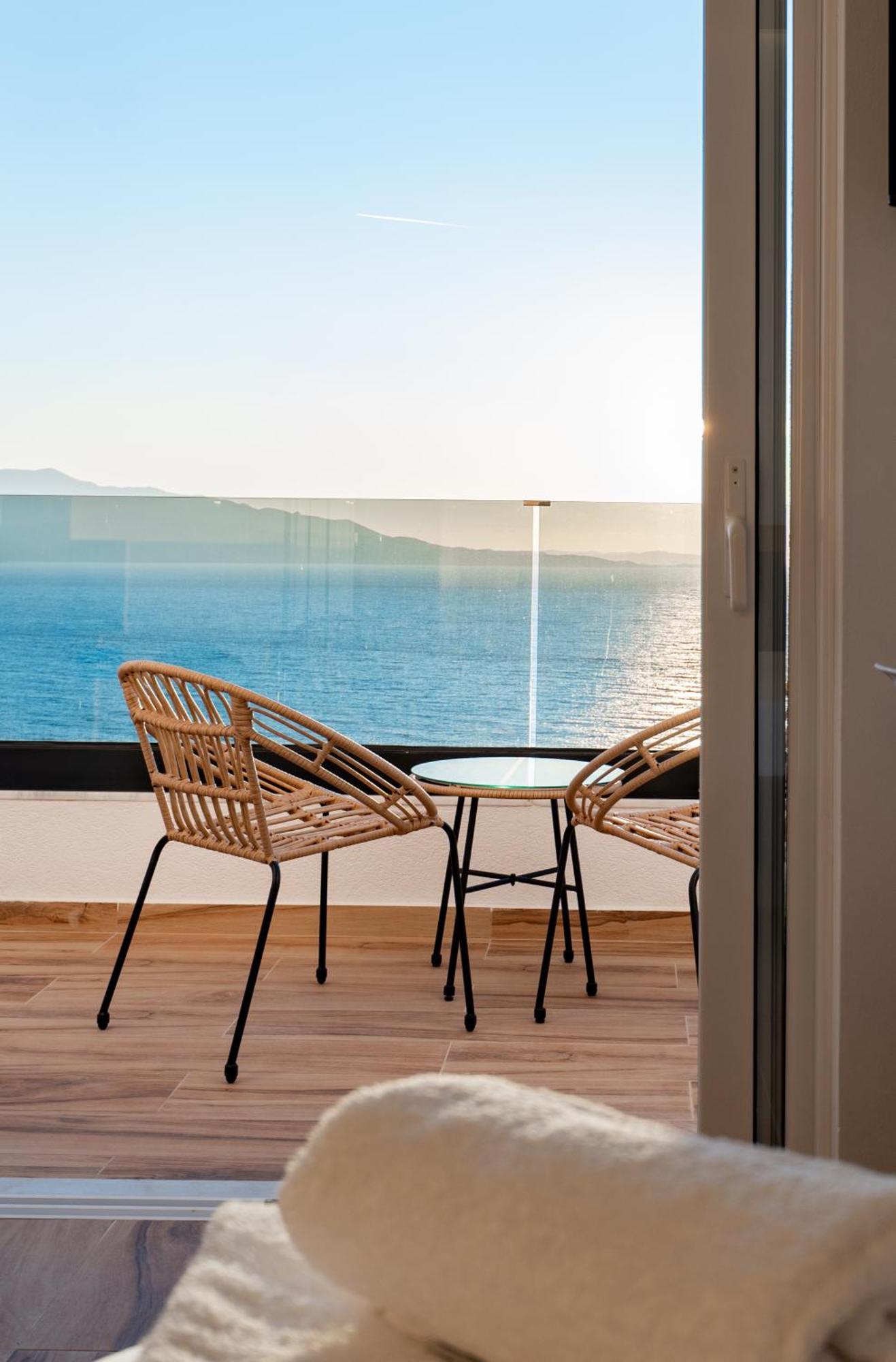 Vila Amare Sarande Ngoại thất bức ảnh